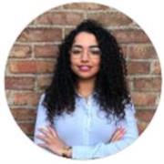 Professeur d'anglais qui offre des cours particuliers pour adultes à Paris